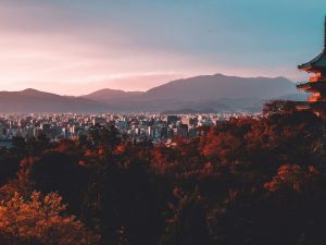 Read more about the article Bitcoin Tentative, Asian Stocks Slide on BOJ Rate Hike Talks